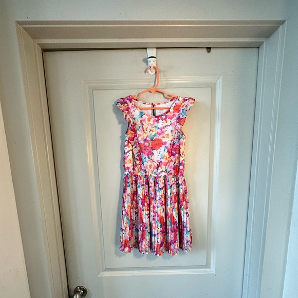 Children’s Place Floral pleated Ruffle Sleeves Dress, size 8 - Picture 4 of 5
